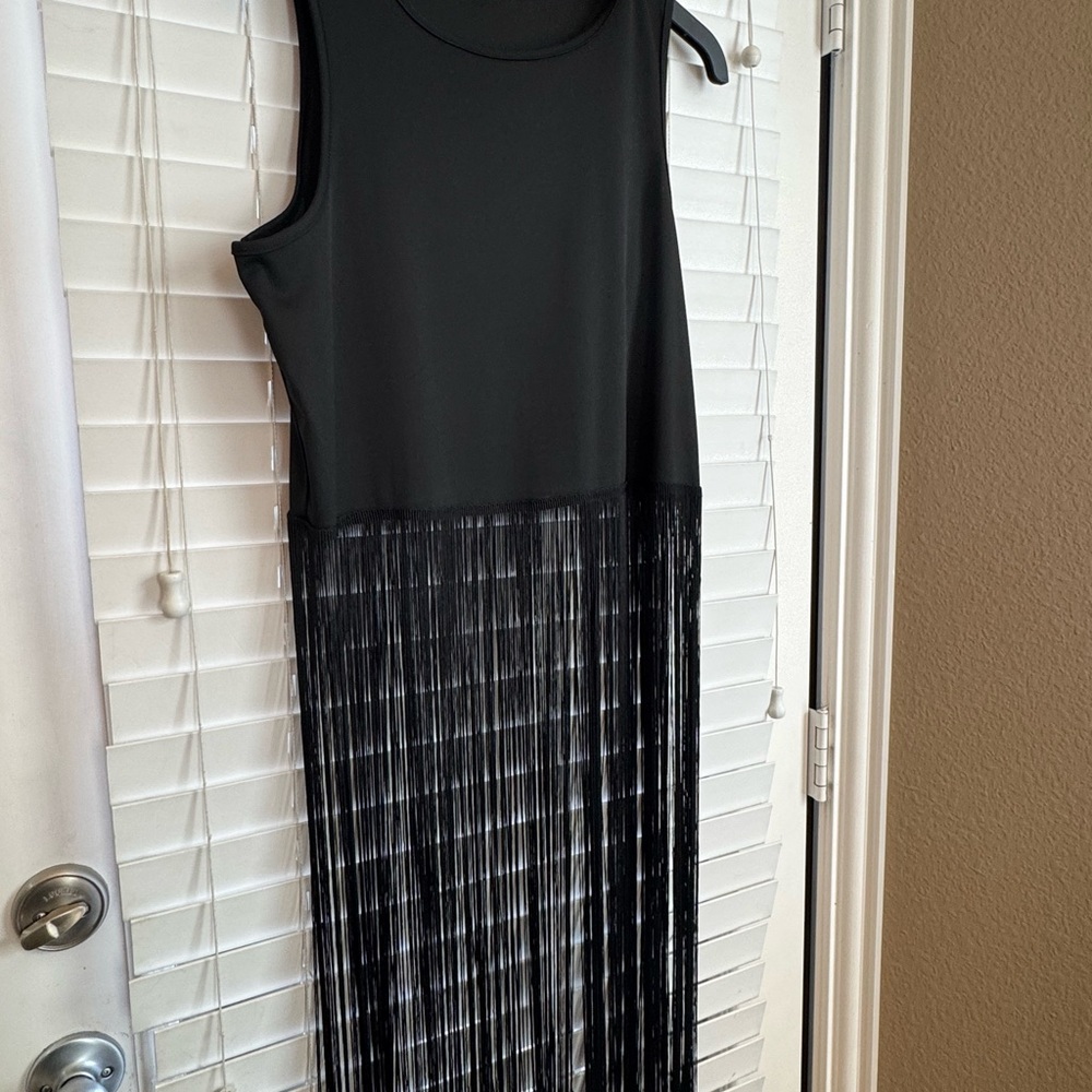 Black Fringe 1X Top